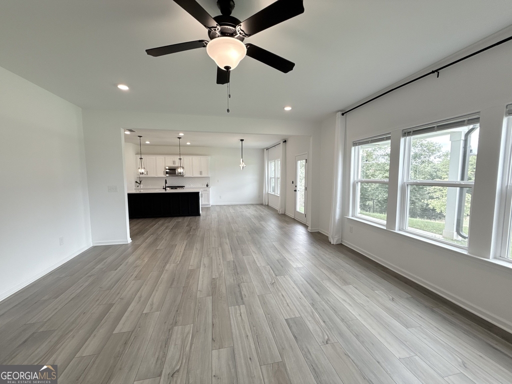 207 Foxhill Drive - Photo 4