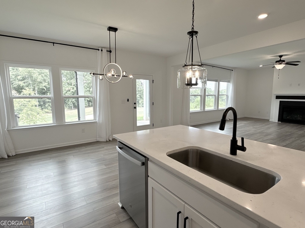 207 Foxhill Drive - Photo 16
