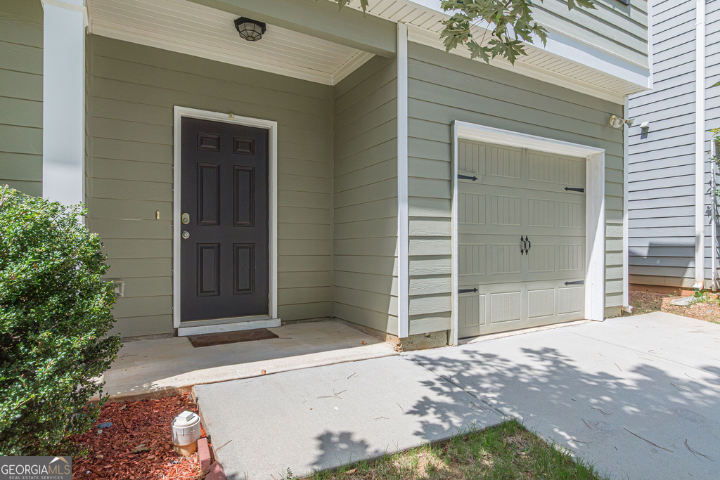 127 Seabreeze Court - Photo 1