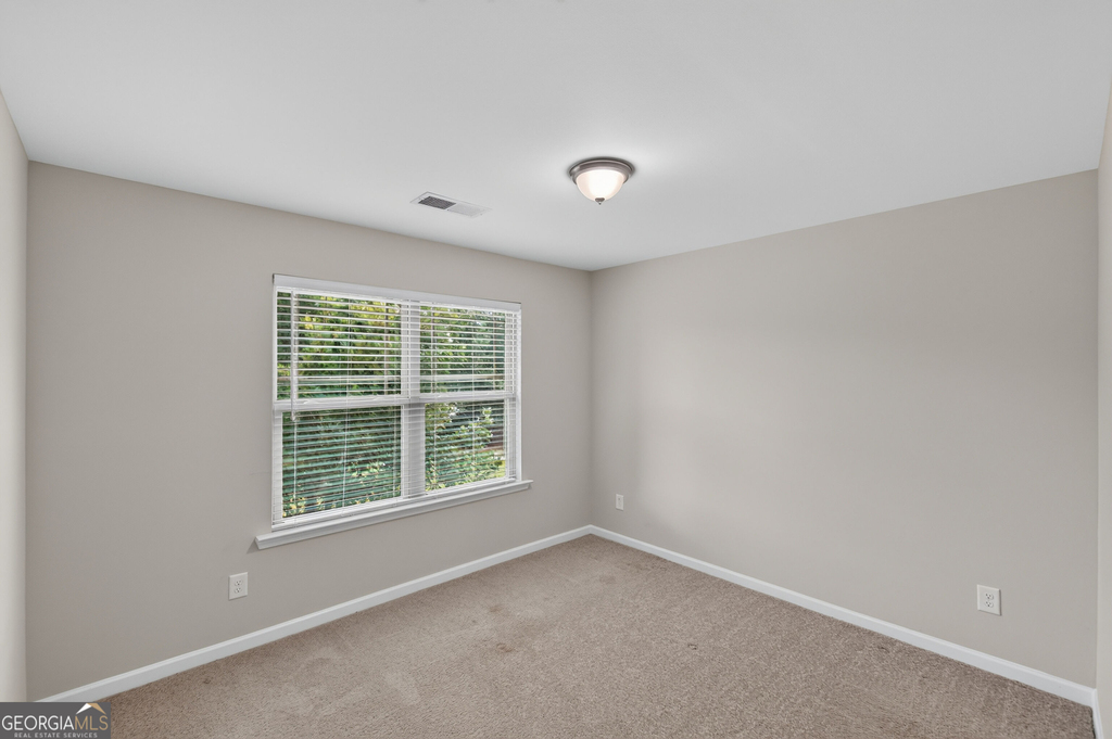 127 Seabreeze Court - Photo 16