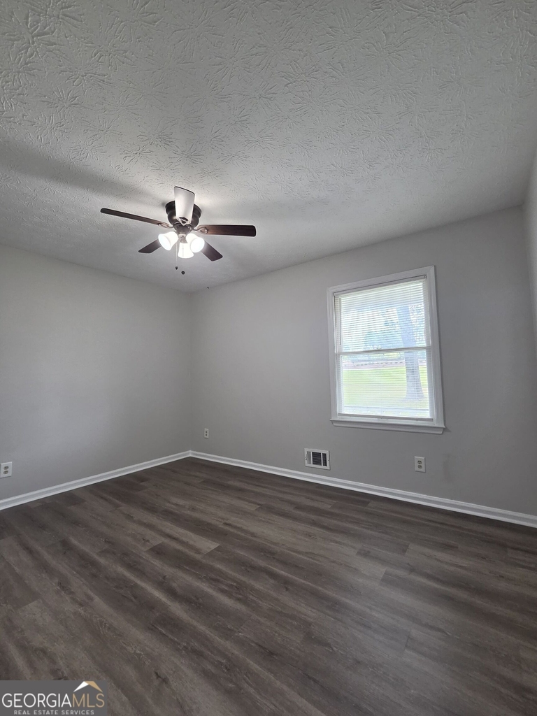 1479 Scenic Highway N - Photo 19
