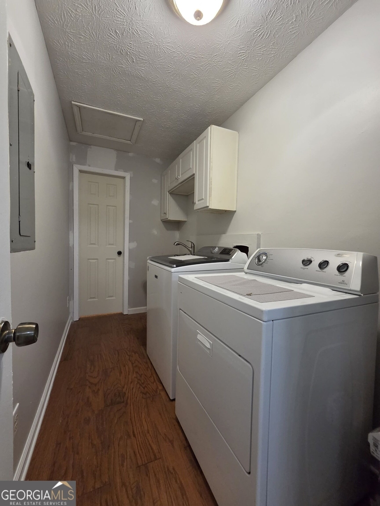 1479 Scenic Highway N - Photo 11