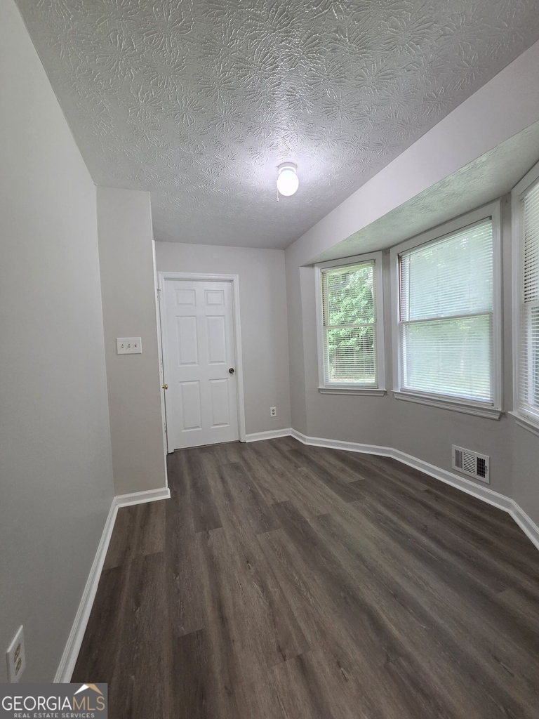 1479 Scenic Highway N - Photo 4