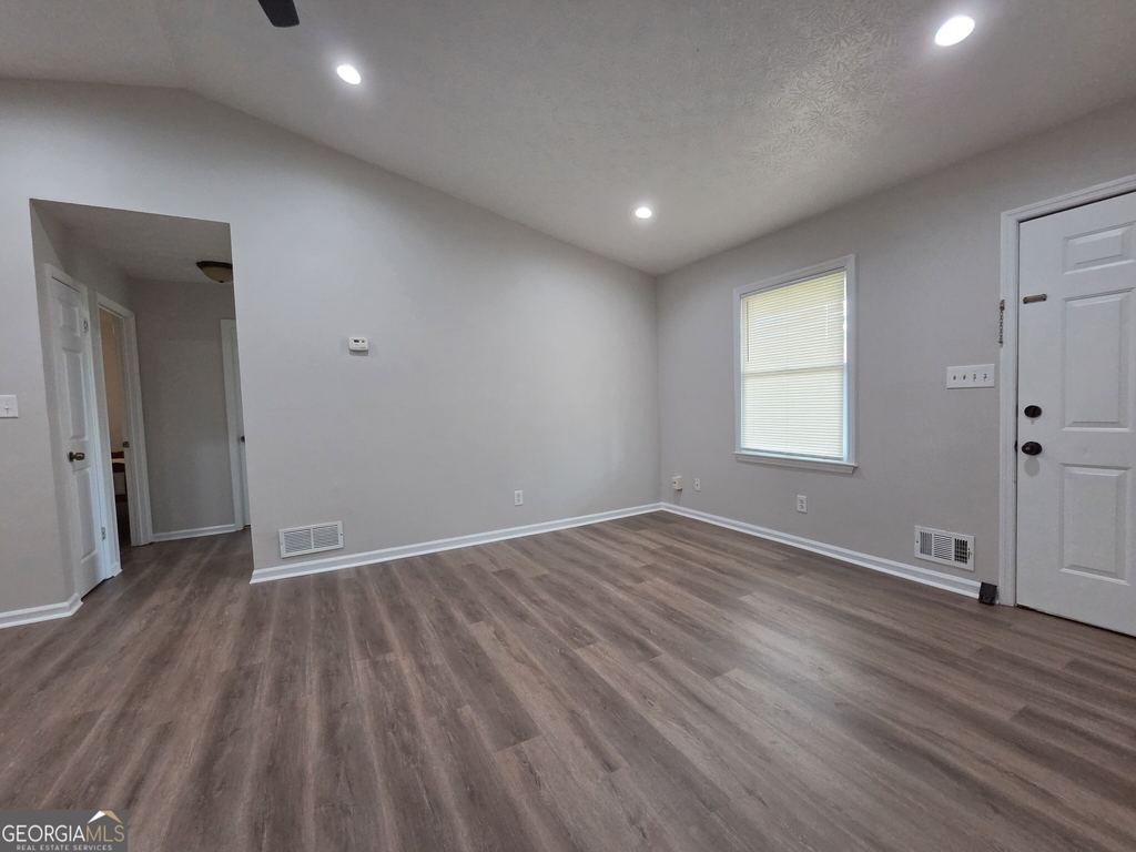 1479 Scenic Highway N - Photo 12