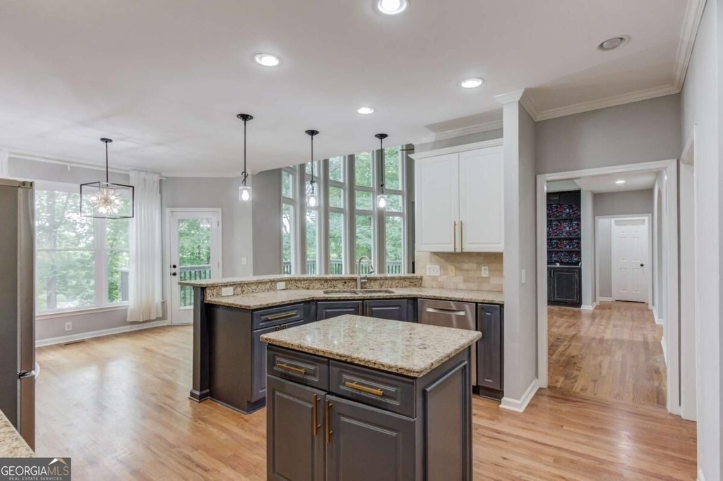 1920 Woods River Lane - Photo 18
