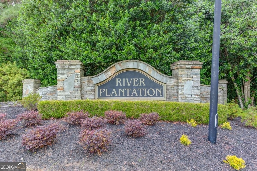 1920 Woods River Lane - Photo 64