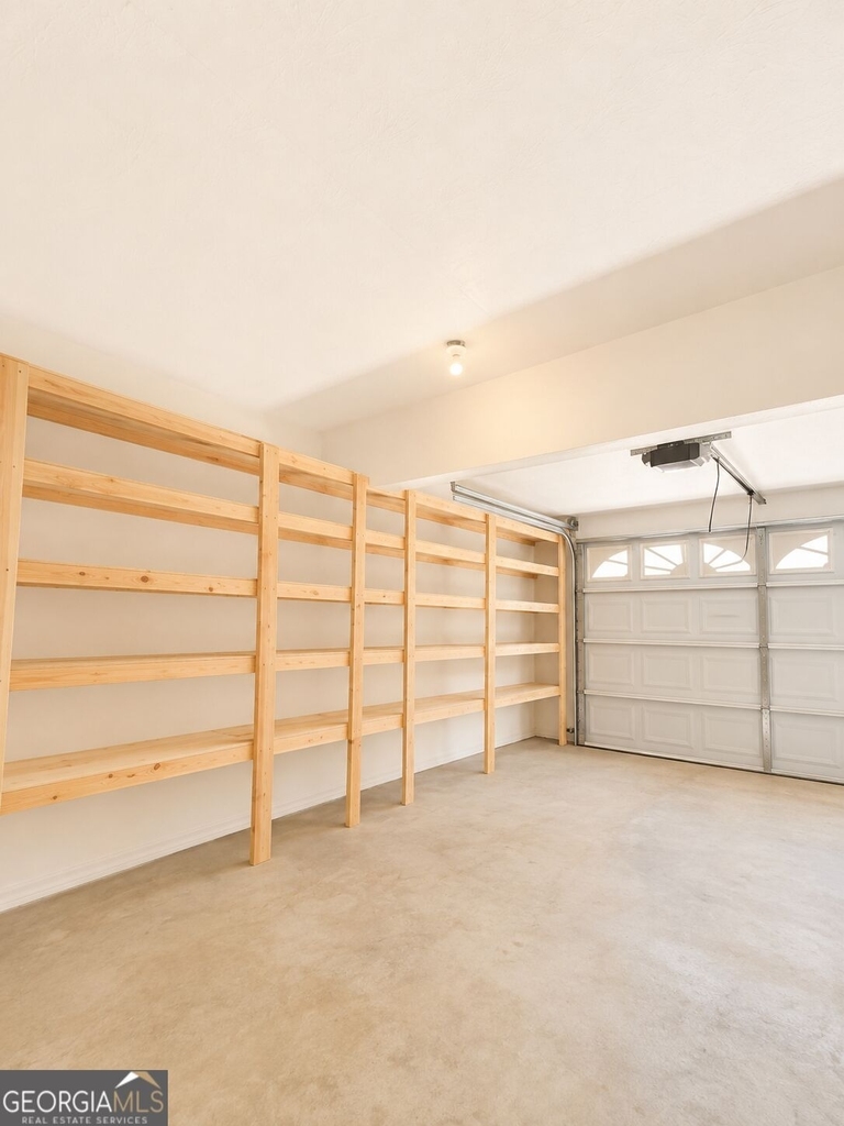 1104 Driftwood Court - Photo 13