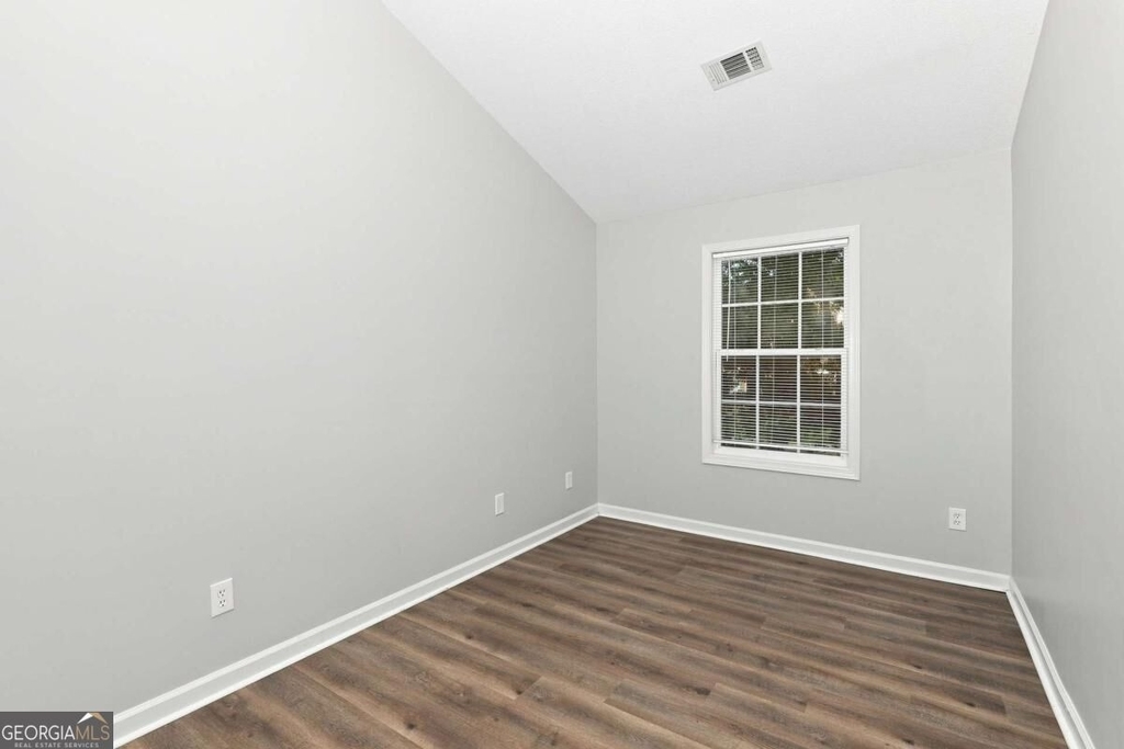 8648 Thomas Lane - Photo 9