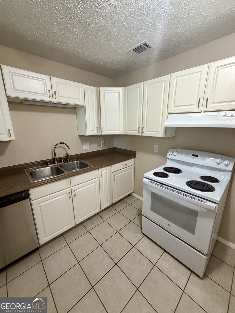 814 Crestwood Terrace - Photo 11