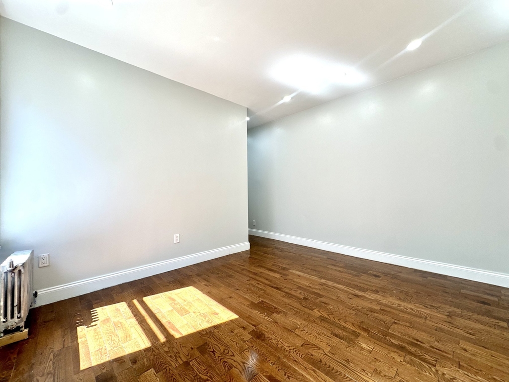 539 West 156th Street - Photo 2