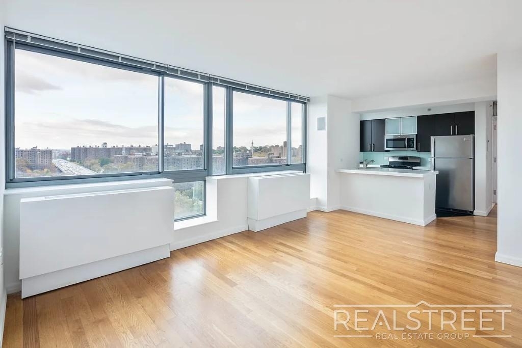 257 Gold Street - Photo 4