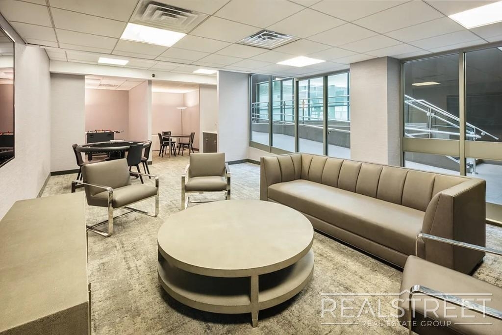 257 Gold Street - Photo 7
