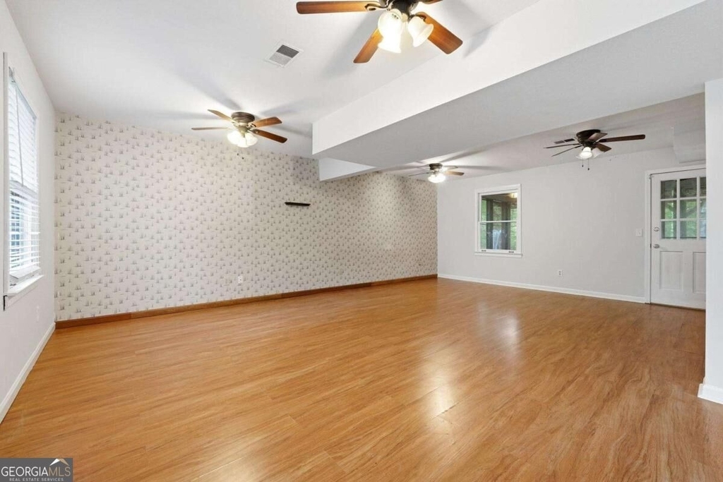 3262 Summer Wood Circle - Photo 11