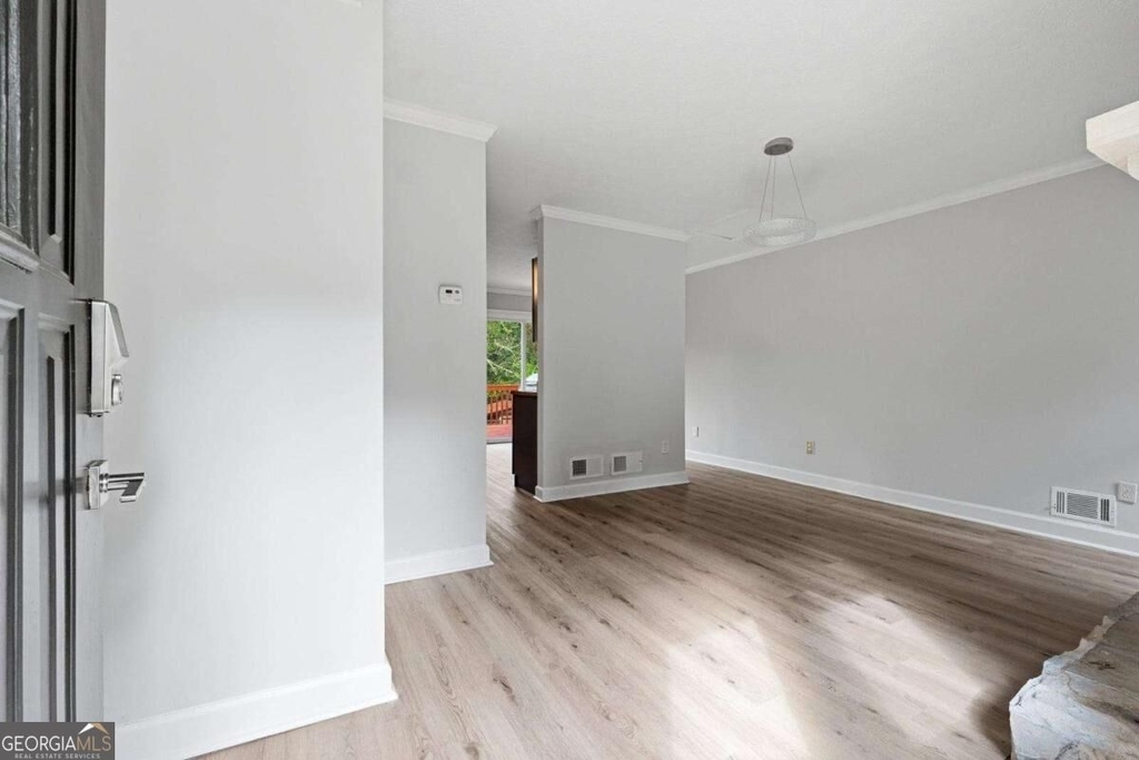 3262 Summer Wood Circle - Photo 1