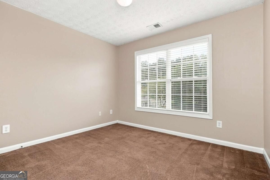 75 Greenland Drive - Photo 8
