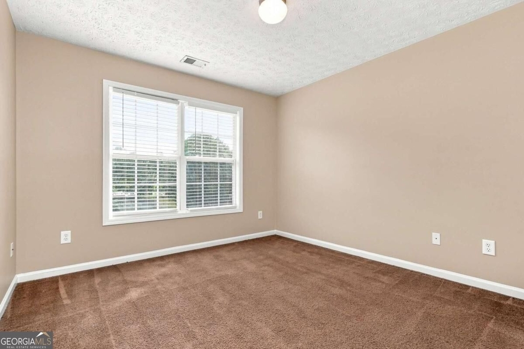 75 Greenland Drive - Photo 9
