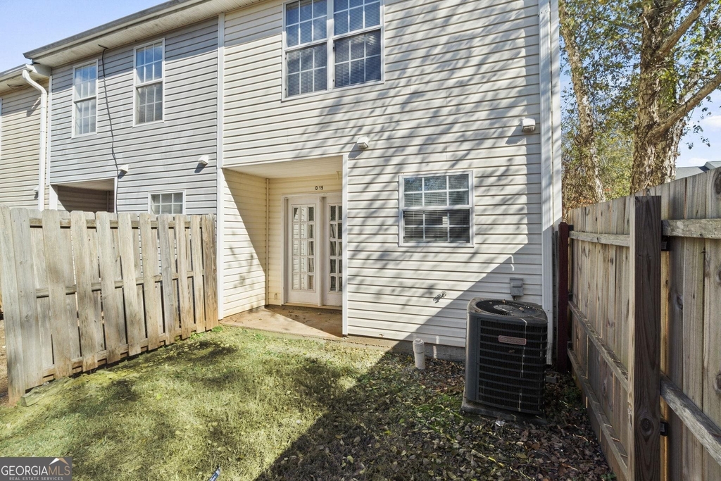 1469 N 42 Highway - Photo 23