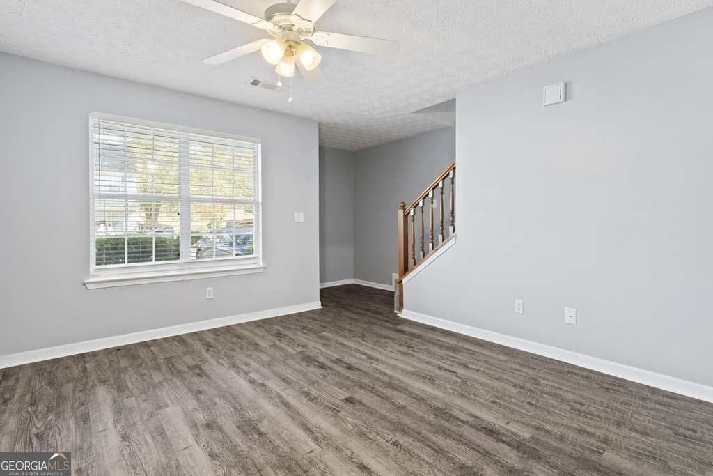 1469 N 42 Highway - Photo 12