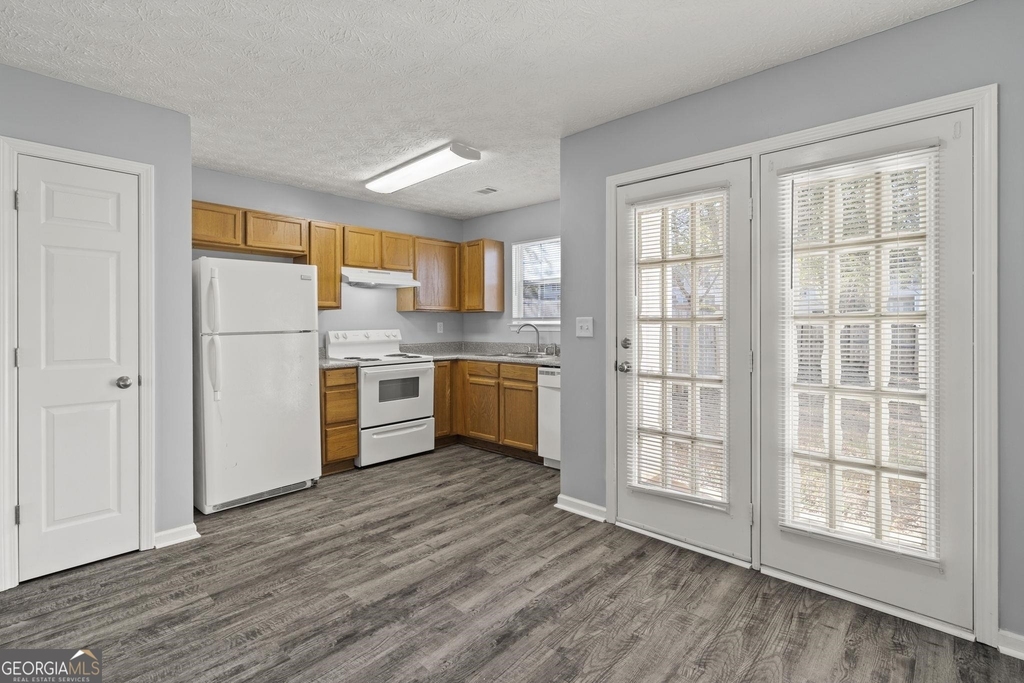 1469 N 42 Highway - Photo 7