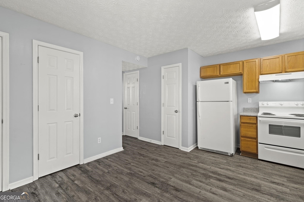 1469 N 42 Highway - Photo 16