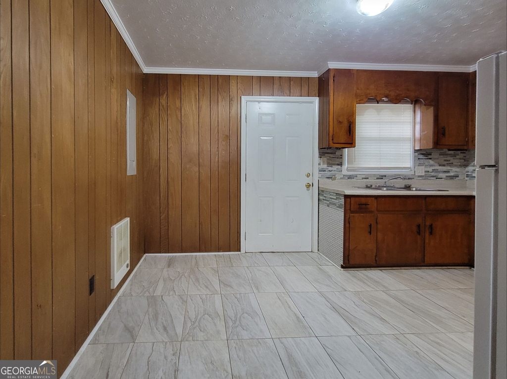 309 N Broad Street - Photo 3