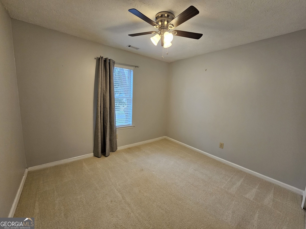 40 Peachtree Way - Photo 7