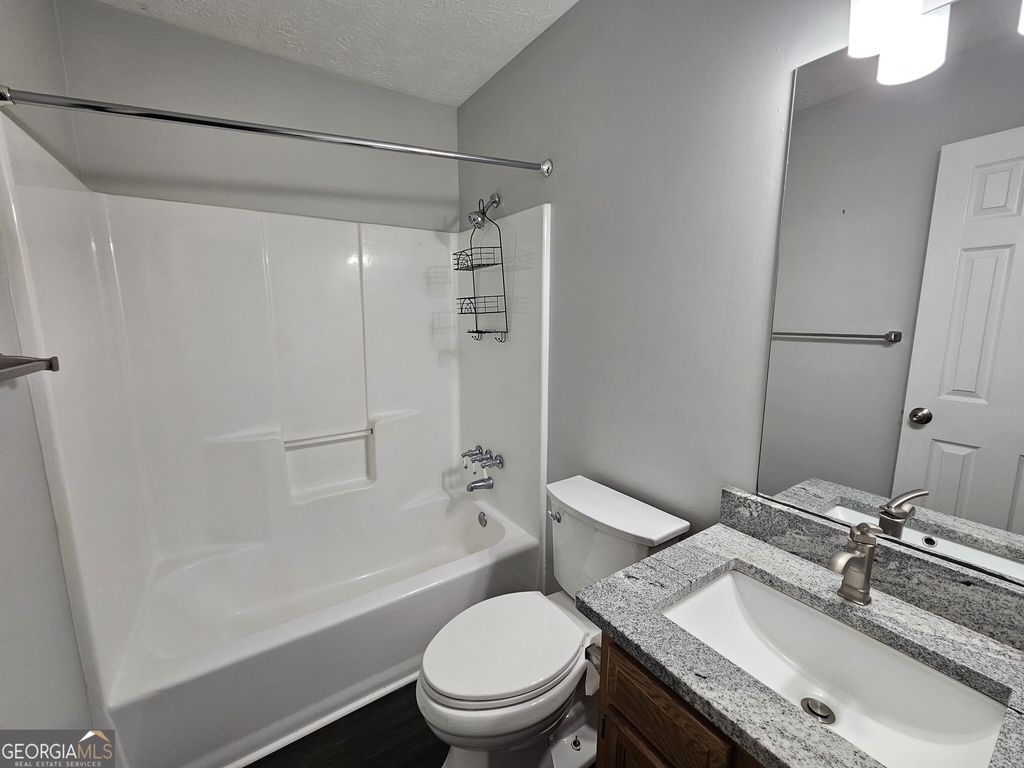 40 Peachtree Way - Photo 10