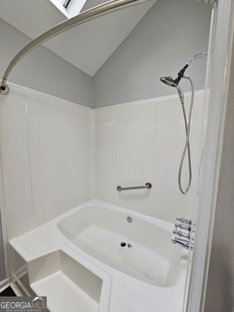 40 Peachtree Way - Photo 11