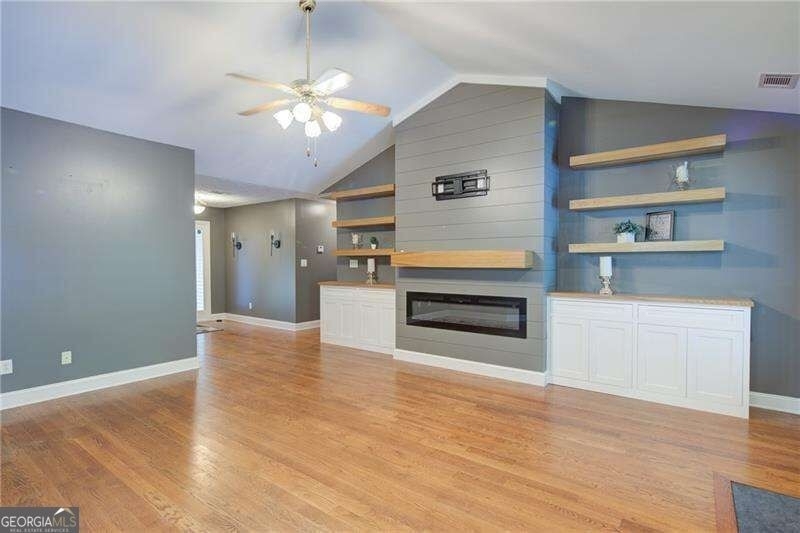 4267 Rivuere Point - Photo 13