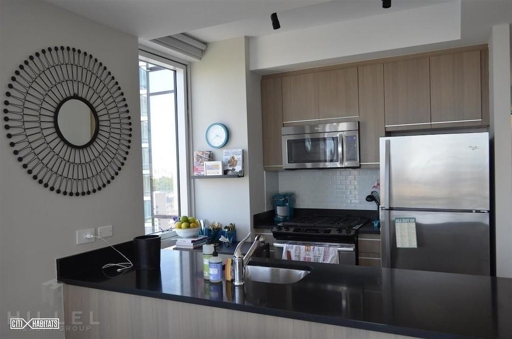 Rockwell Place - Photo 2