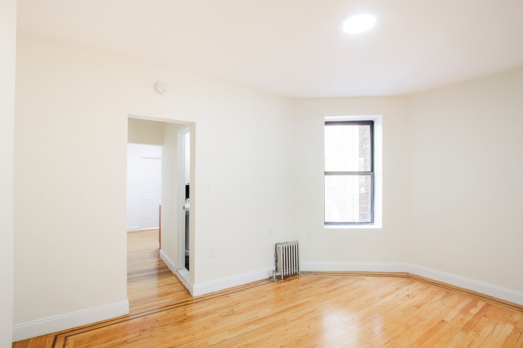 East 12th Street & 2nd Ave - Photo 4