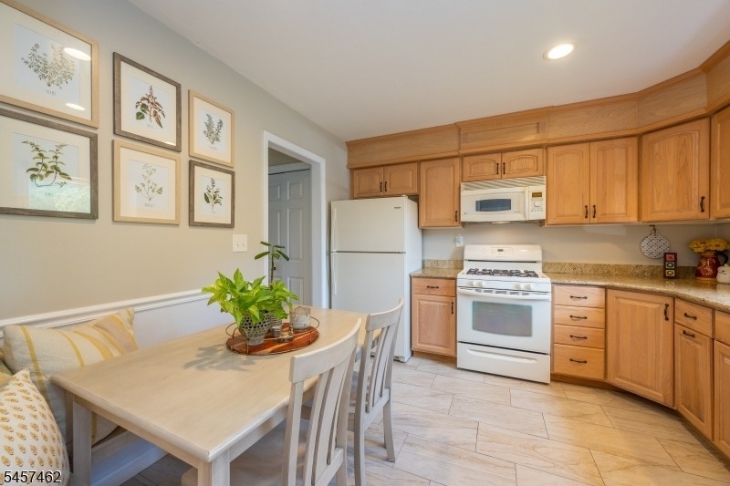 122 Sunrise Dr - Photo 8