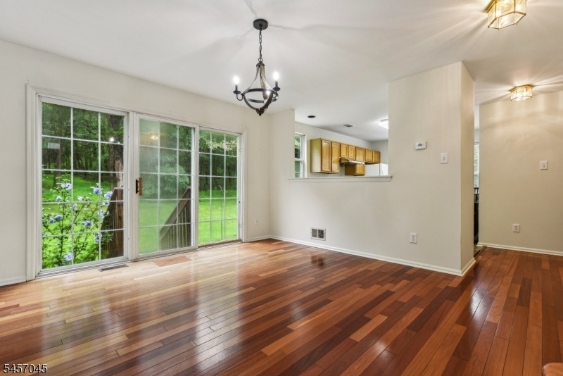 54 Plantation Rd - Photo 3