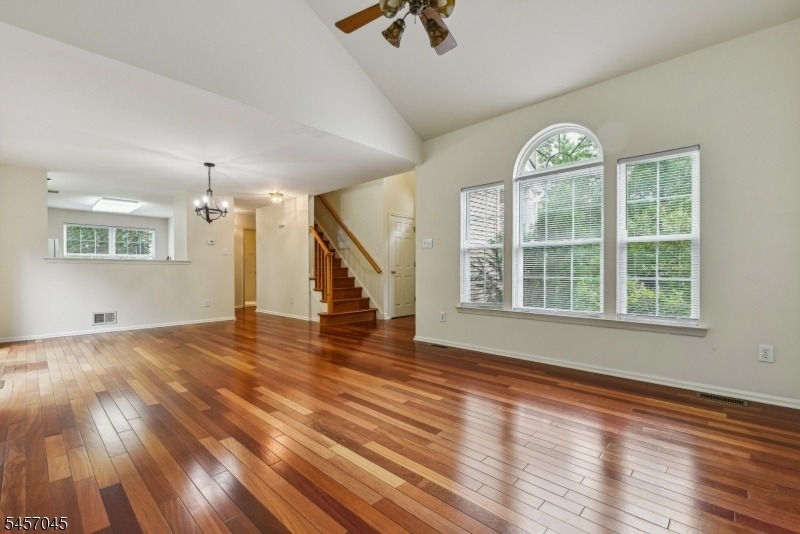 54 Plantation Rd - Photo 1