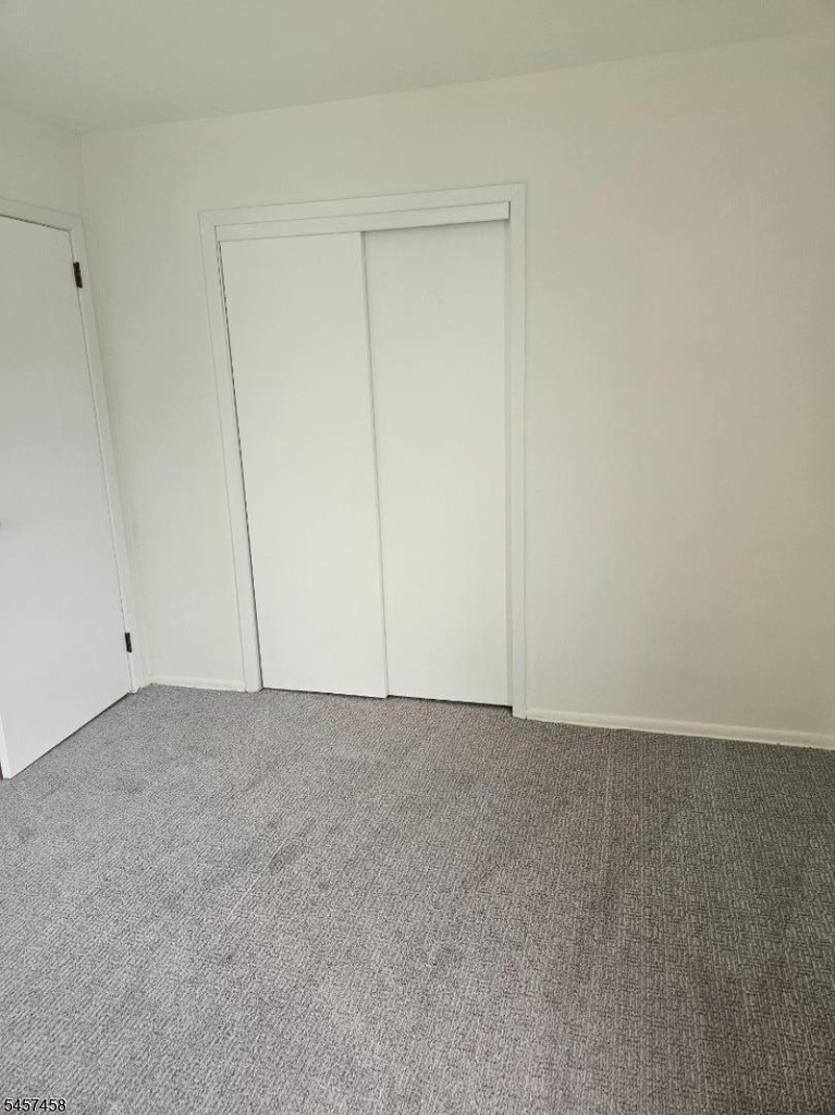 112 Ringwood Ave - Photo 12