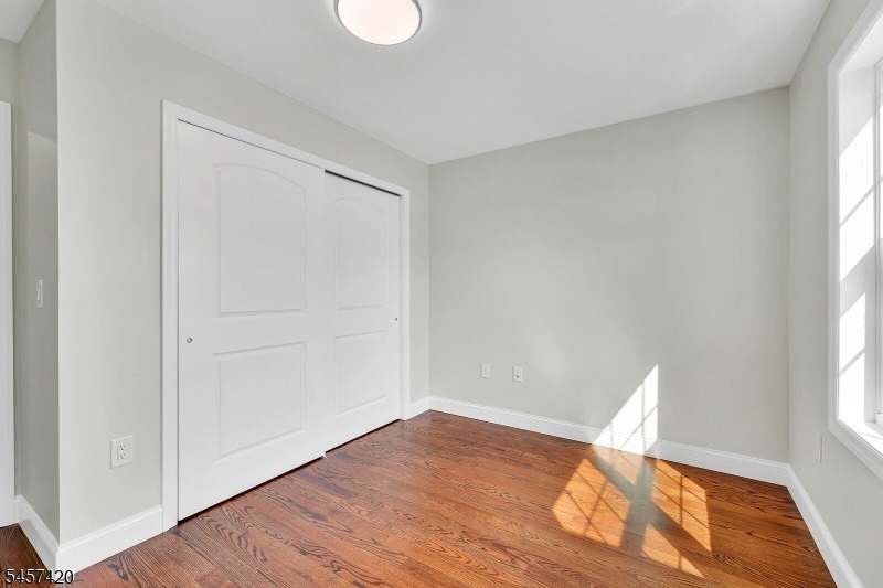 283 S Michigan Ave - Photo 19
