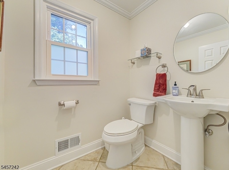 152 Woolf Rd - Photo 12