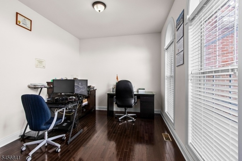 5 Pfrommer Ave - Photo 10