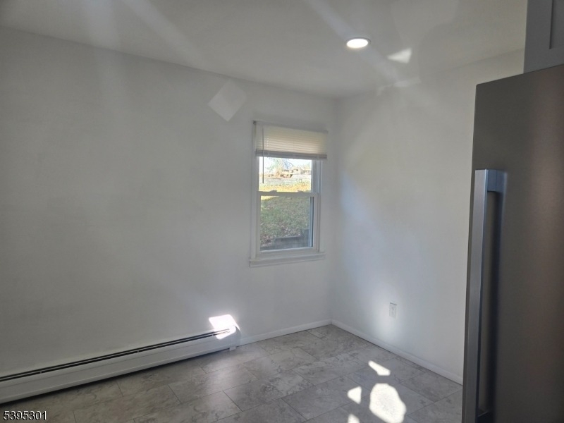16 W Sterling St - Photo 12