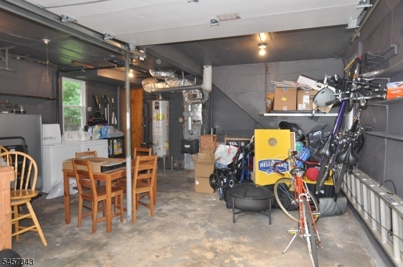 331 Center St - Photo 17