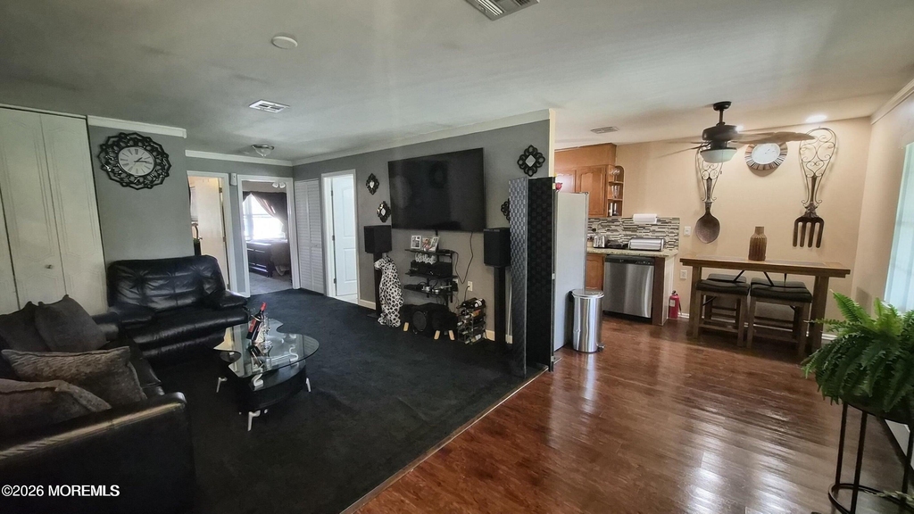 308 Malvern Court - Photo 2