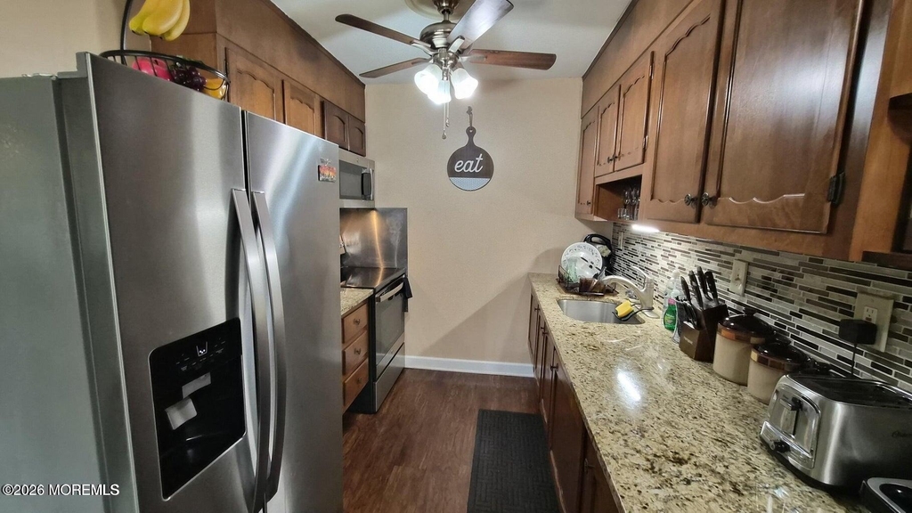 308 Malvern Court - Photo 0