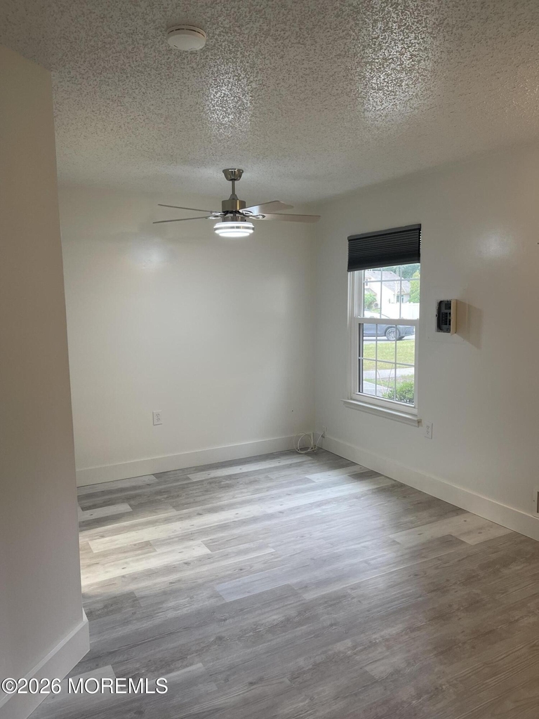 141 Aster Court - Photo 9