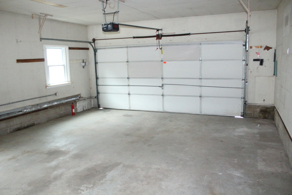 254 Admiral Avenue - Photo 10