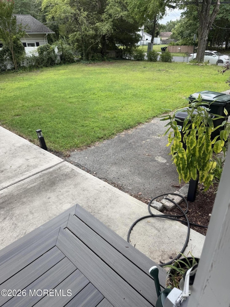 10 Smith Street - Photo 32