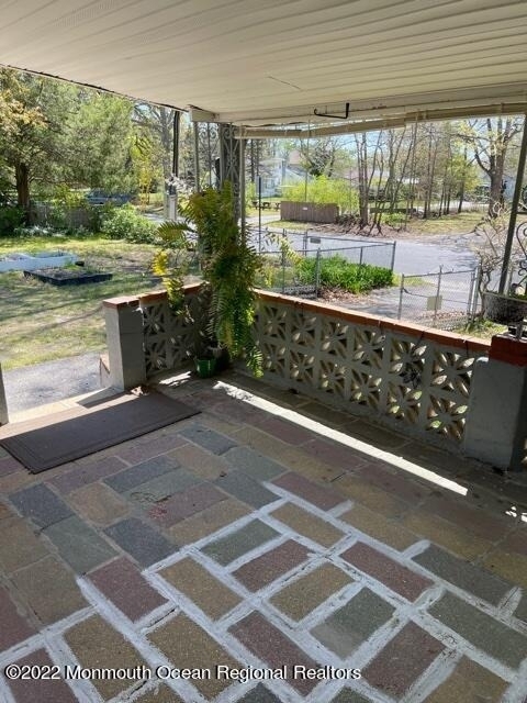 10 Smith Street - Photo 2