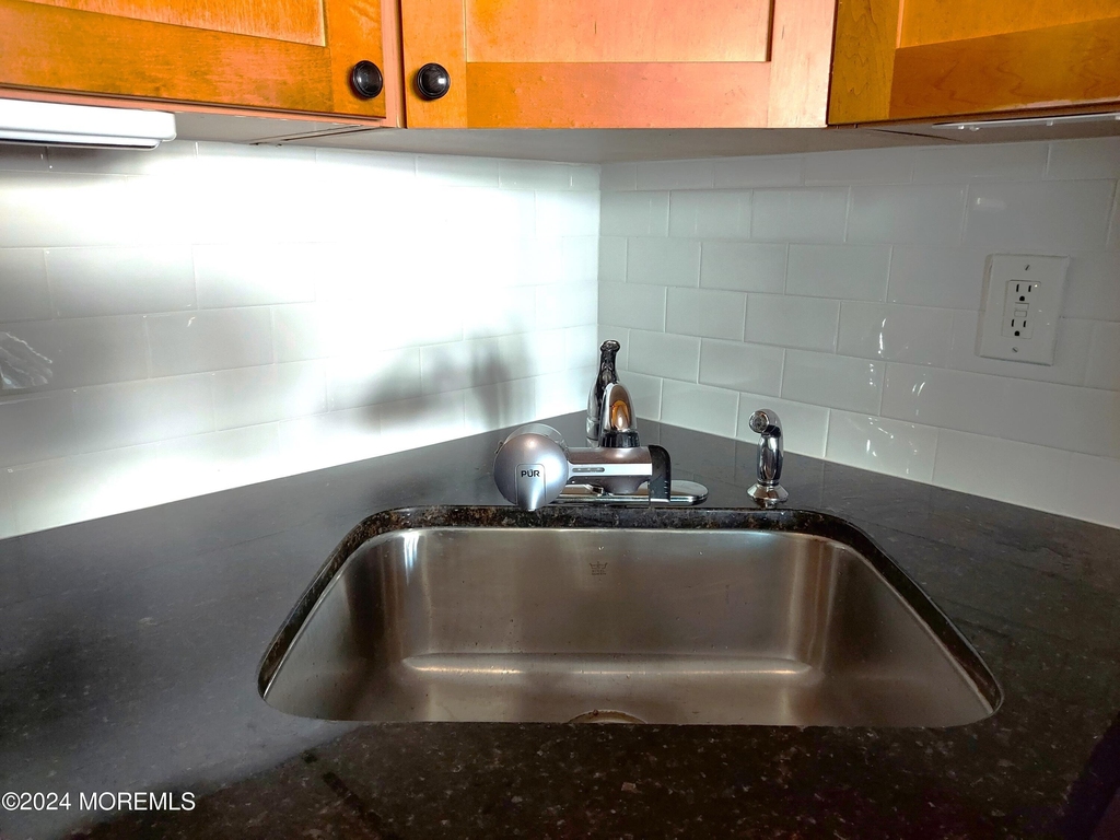 302 Fifth Avenue Avenue - Photo 6