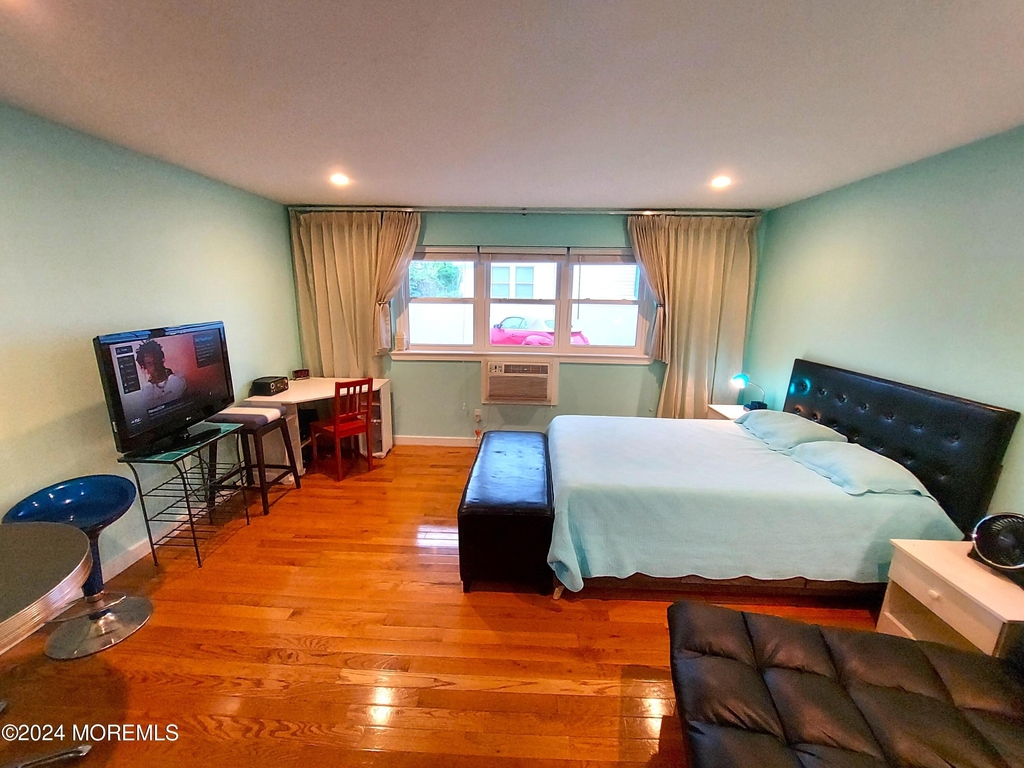 302 Fifth Avenue Avenue - Photo 9