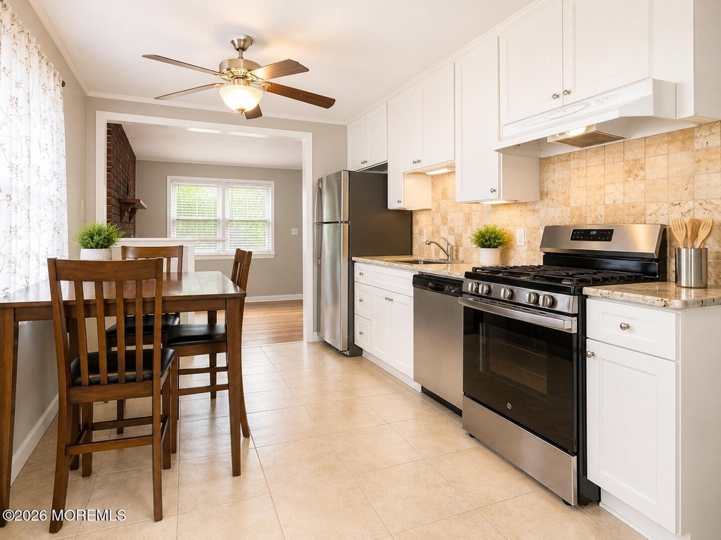 162 Seabreeze Way - Photo 2
