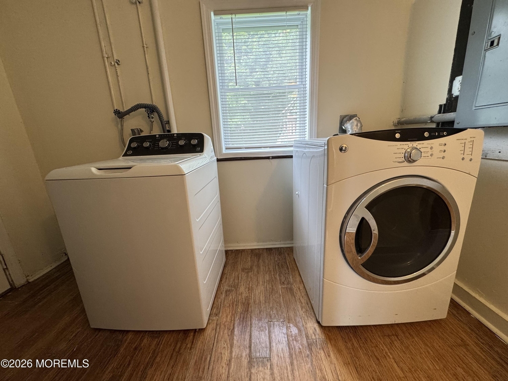 410 2nd Ave - Photo 14